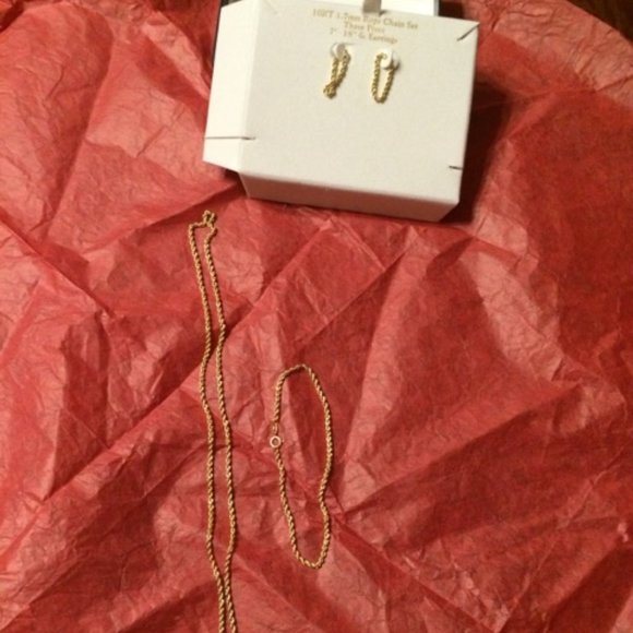 COPY - Beautiful 10KT, 1.7mm Gold Rope Chain Set (Chain, Earrings & Bracelet)- … - Picture 2 of 16